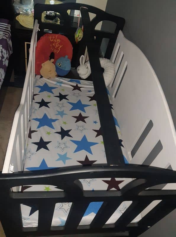 brand new baby bed 5