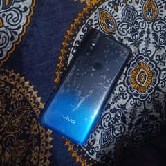 vivo v15  8/256