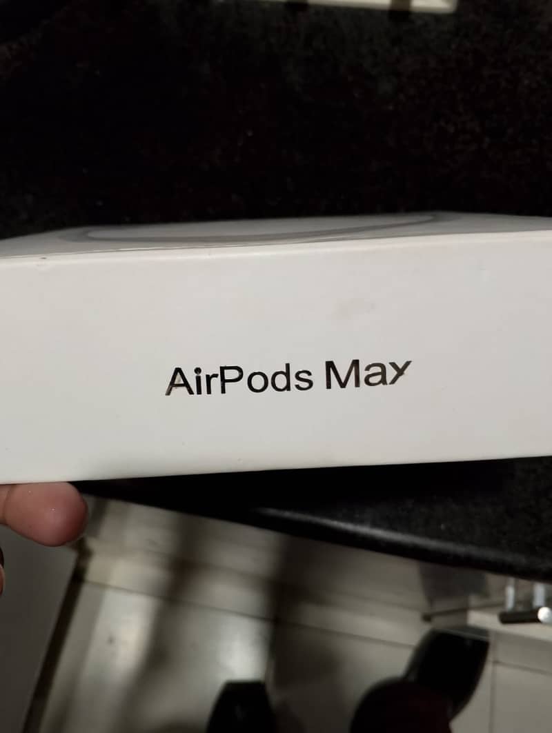 AirPods Mas 4