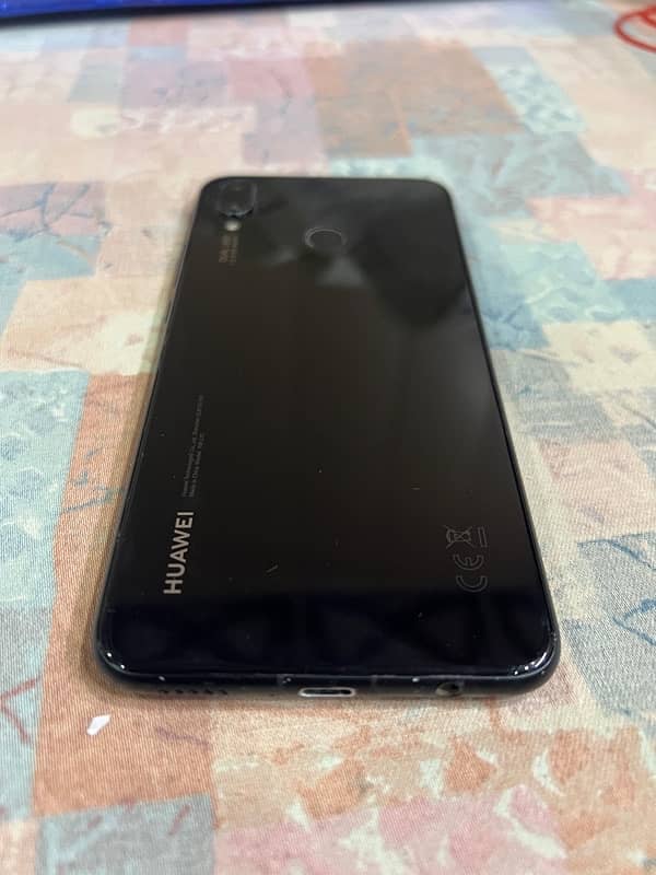 Huawei Nova 3i 4