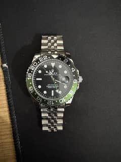 Gmt watch Green and black (sprite) color