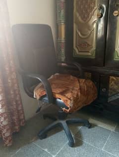 office chair 10)8 condition