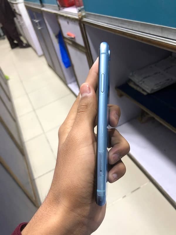 iphone xr 64 gb price almost final ha 1