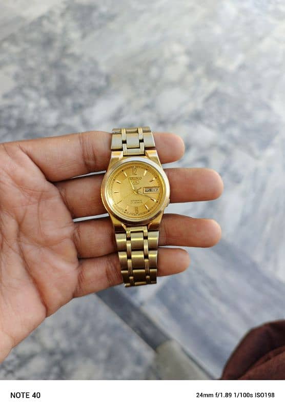automatic gadiyan Seiko 5 all working good condition 1