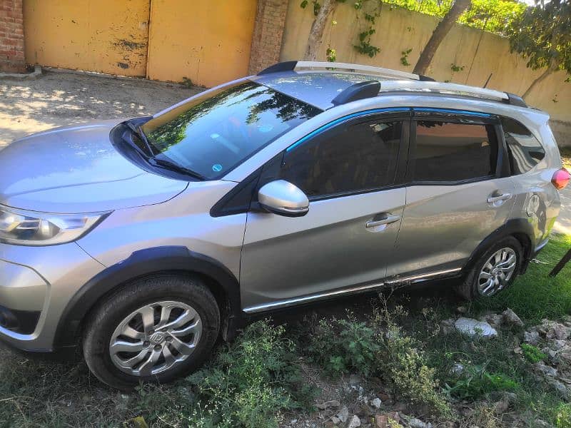 Honda BR-V 2017 12