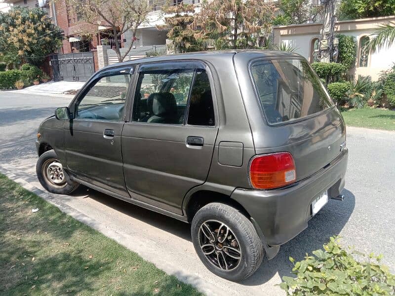 Daihatsu Cuore 2007 13