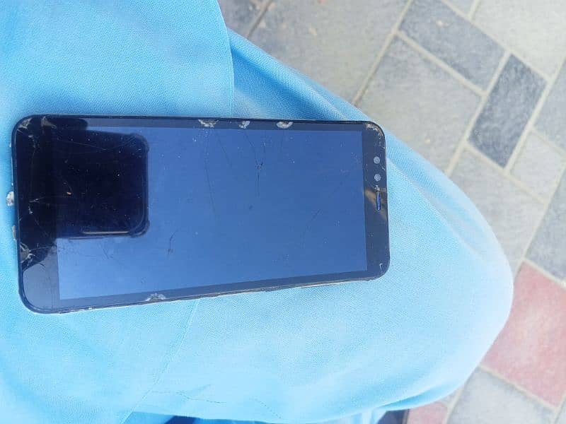 Huawei mobile for sale in Lahore 4