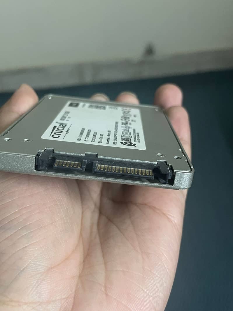 Crucial MX 500 1 TB SATA SSD 3