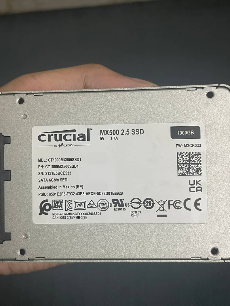 Crucial MX 500 1 TB SATA SSD 8