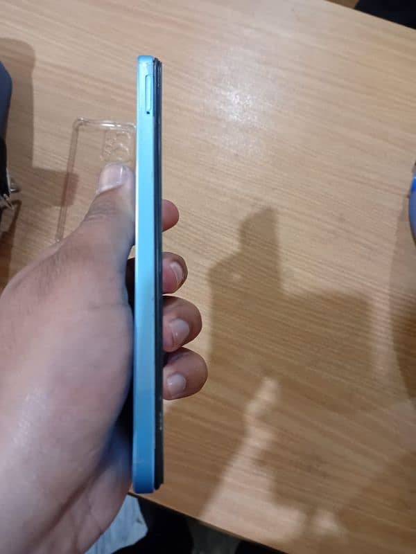 Redmi note 12 is available in low price 4