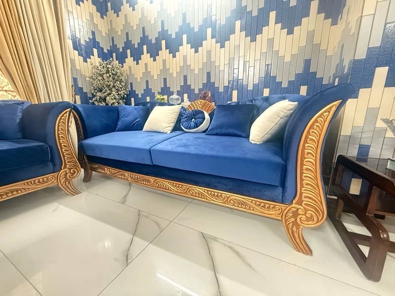 7 Seater Extremely high quality Complete Sofa set 0