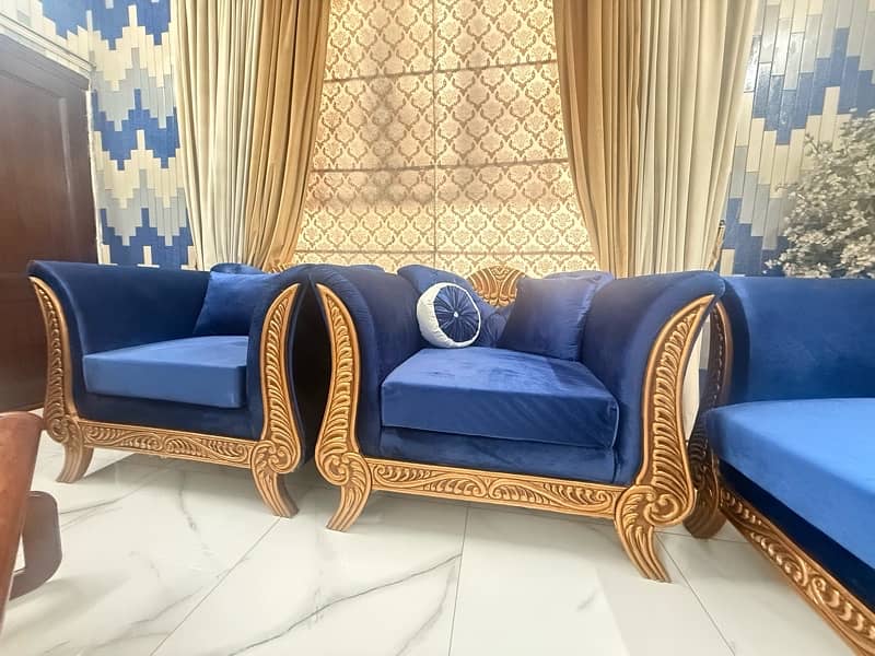 7 Seater Extremely high quality Complete Sofa set 1