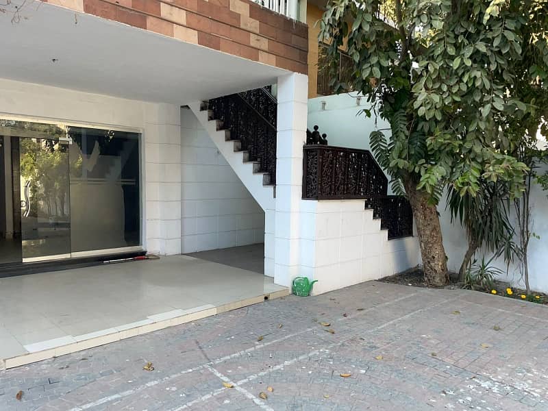 4 Kanal House For Rent 0