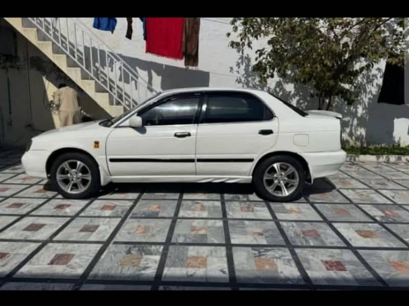 Suzuki baleno 2003 3