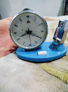 VINTAGE ALARM CLOCK