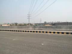 Residential Plot For Grabs In 5 Marla Lahore