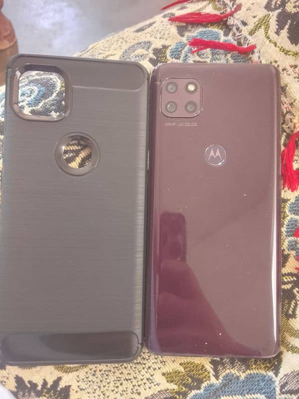 Motorola One 5g Ace 1