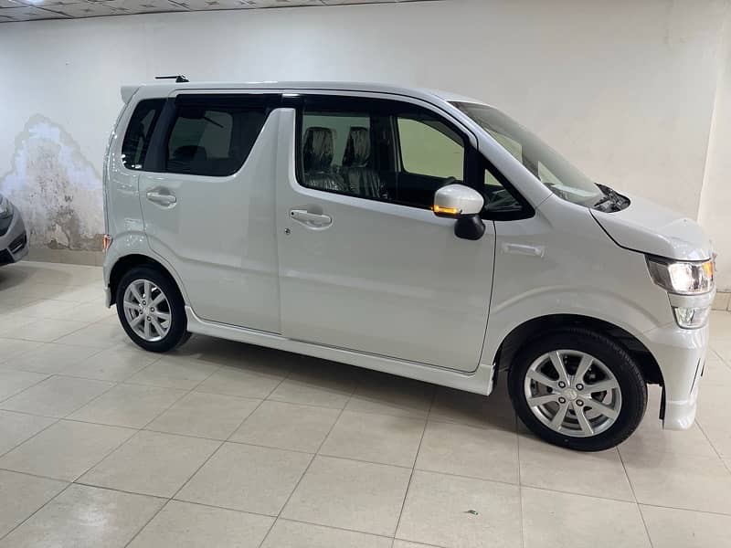 Suzuki Wagon R 2022 4