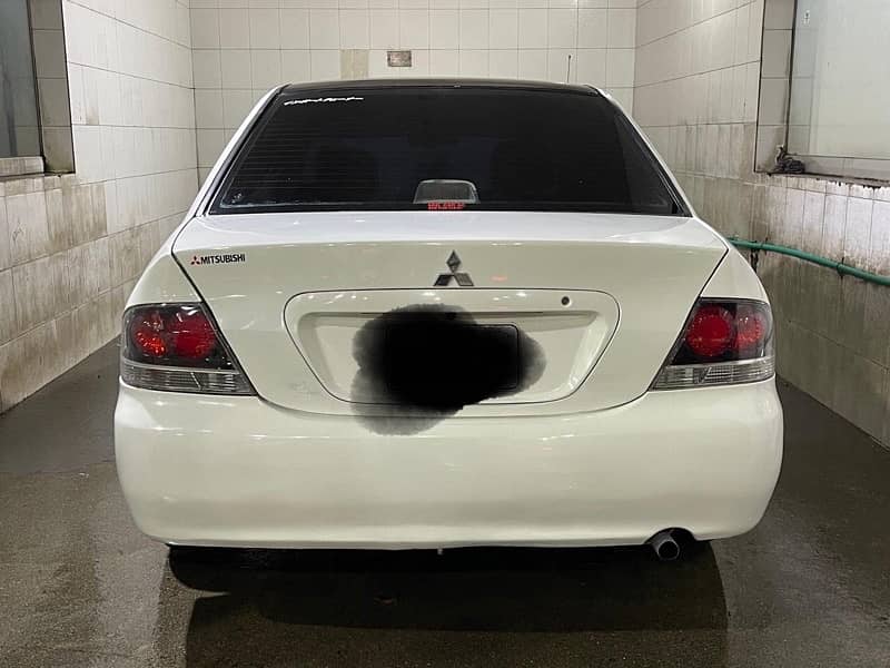 Mitsubishi Lancer 2007 1