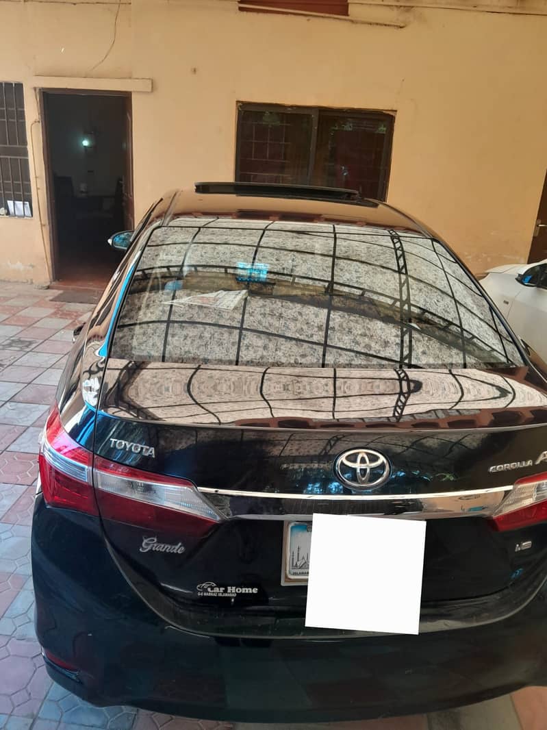 Toyota Corolla Altis Grande 2014 (New Shape) 6