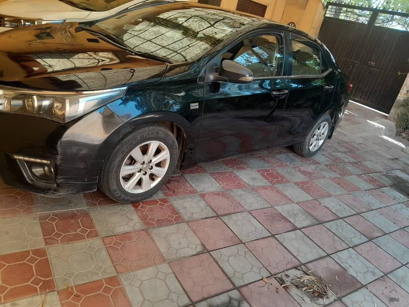 Toyota Corolla Altis Grande 2014 (New Shape) 9