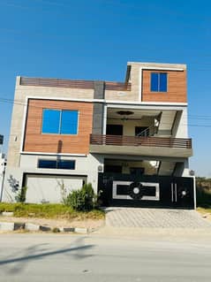 New City Phase 2 I Block Main Boulevard 7 Marla House Available For Sale Corner House