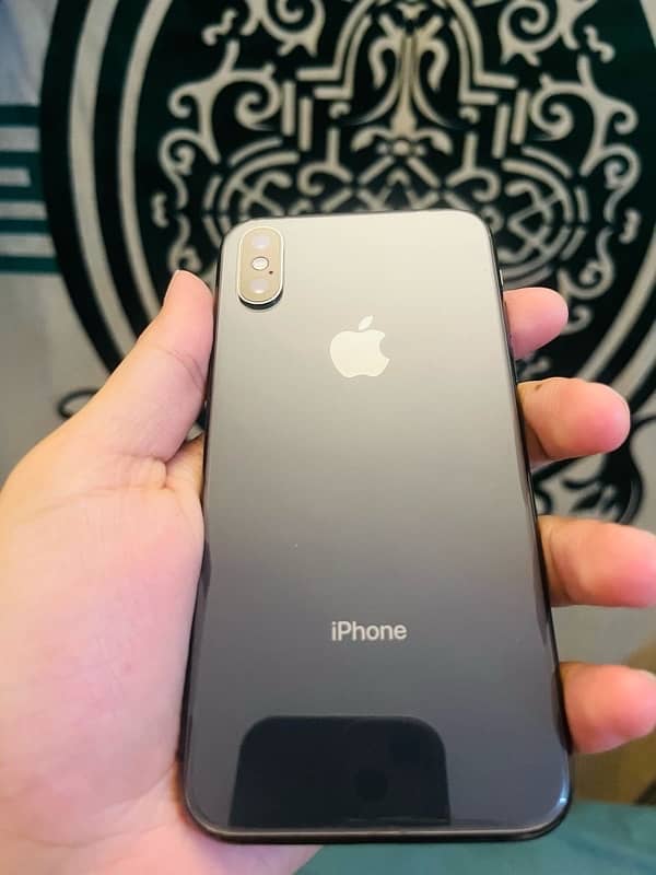 iphone xs 1