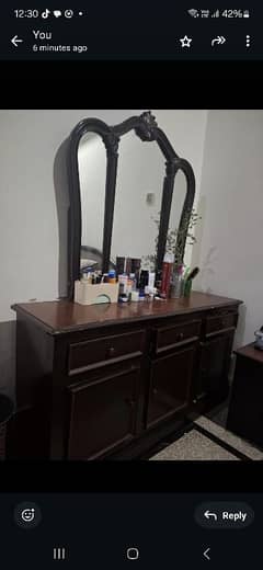 dressing table