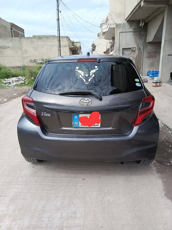 Toyota Vitz 2014 13
