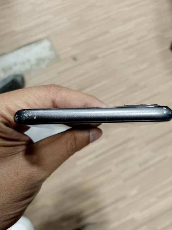 iPhone 8 plus non PTA 2