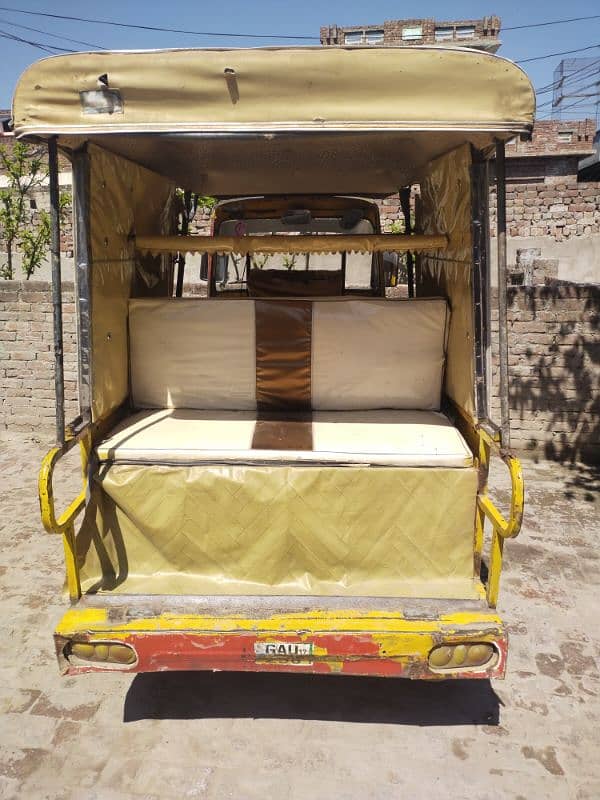 Cng Auto rickshaw 1