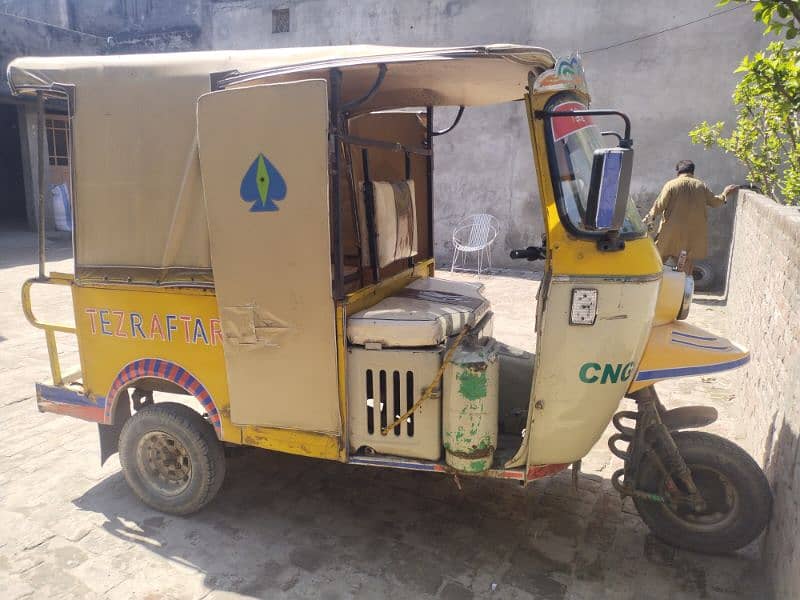 Cng Auto rickshaw 3