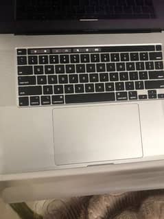 Apple MacBook Pro MacBook air My WhatsApp 0329/690/18/78