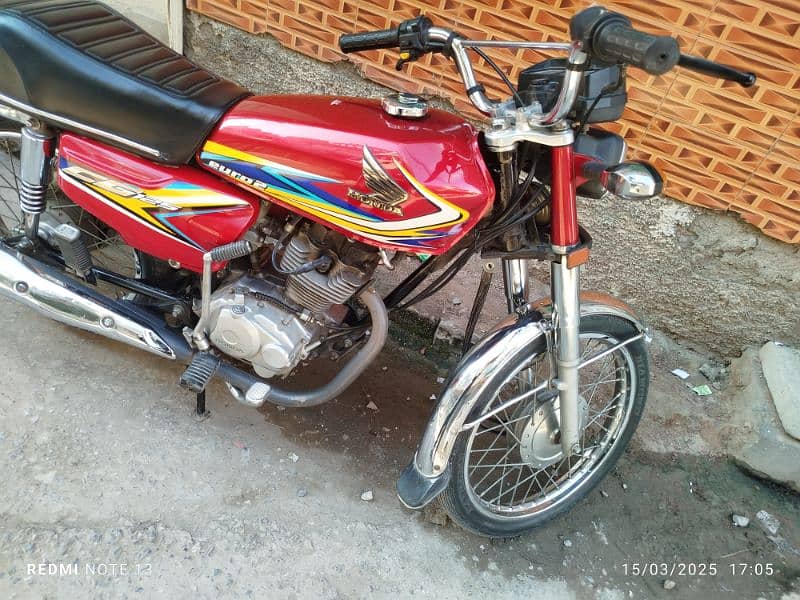 Honda 125 (2019) Islamabad Golden Number 10