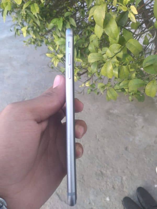 IPHONE 6PLUS 64GB NON PTA  10/10 CONDITION FRESH SET 6