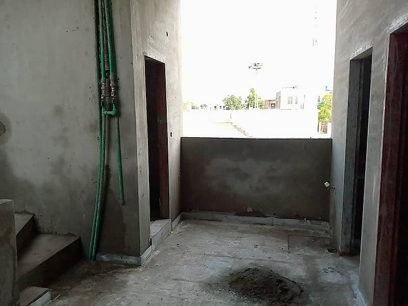 4 Marla House For Sale In Hamza Town Kahna Lahore 1