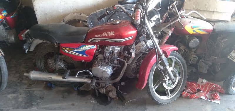 Pak Hero 125 0