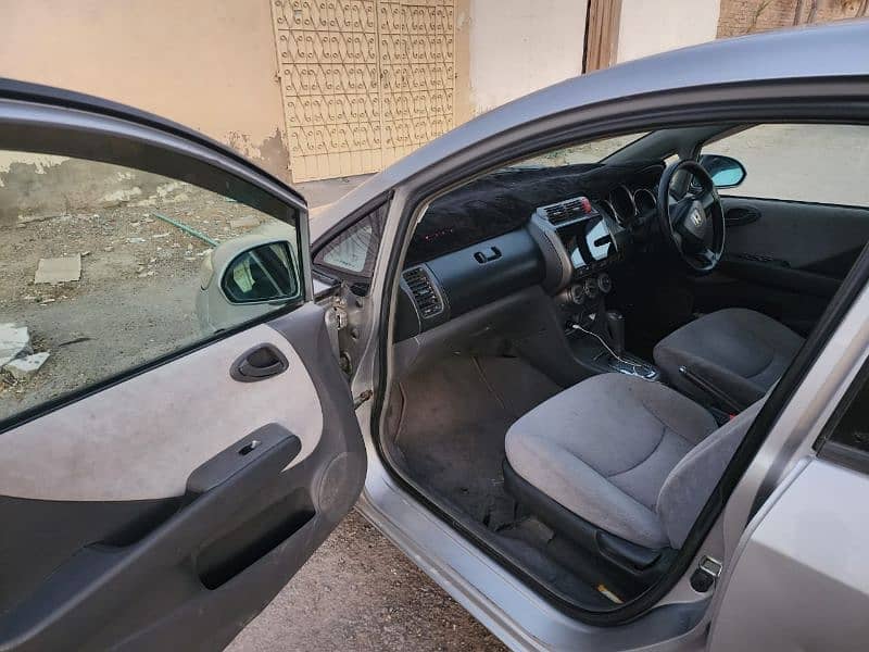 Honda Fit Aria 2008 6