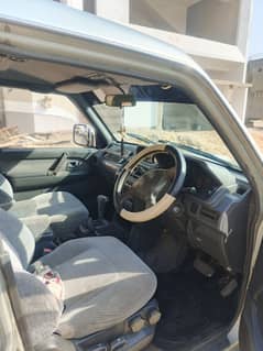 Mitsubushi jeep 1987 - well maintained | 7 seater | CPLC clear