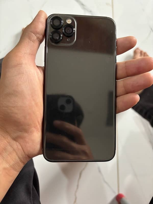 iphone 11 pro max 1