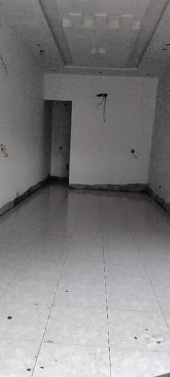 SHOP ROR RENT WITH BATH MAIN ROAD IQBAL TOWN NEAR KAREEM MARKET