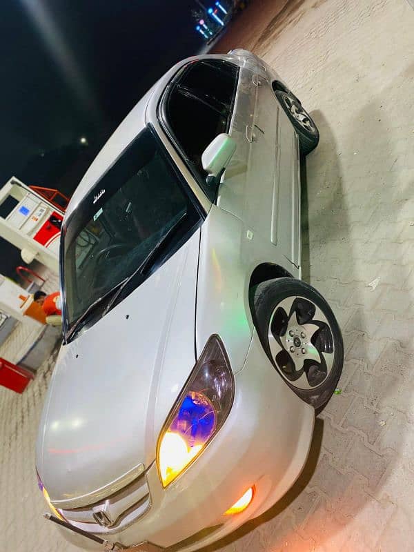 Honda Civic VTi 2004 1