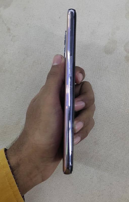 OnePlus 9 urgent sale 2