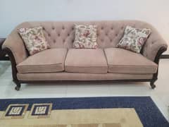 5 seater sofa with 2 chairs