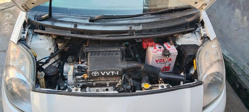 Toyota Vitz 2005 7