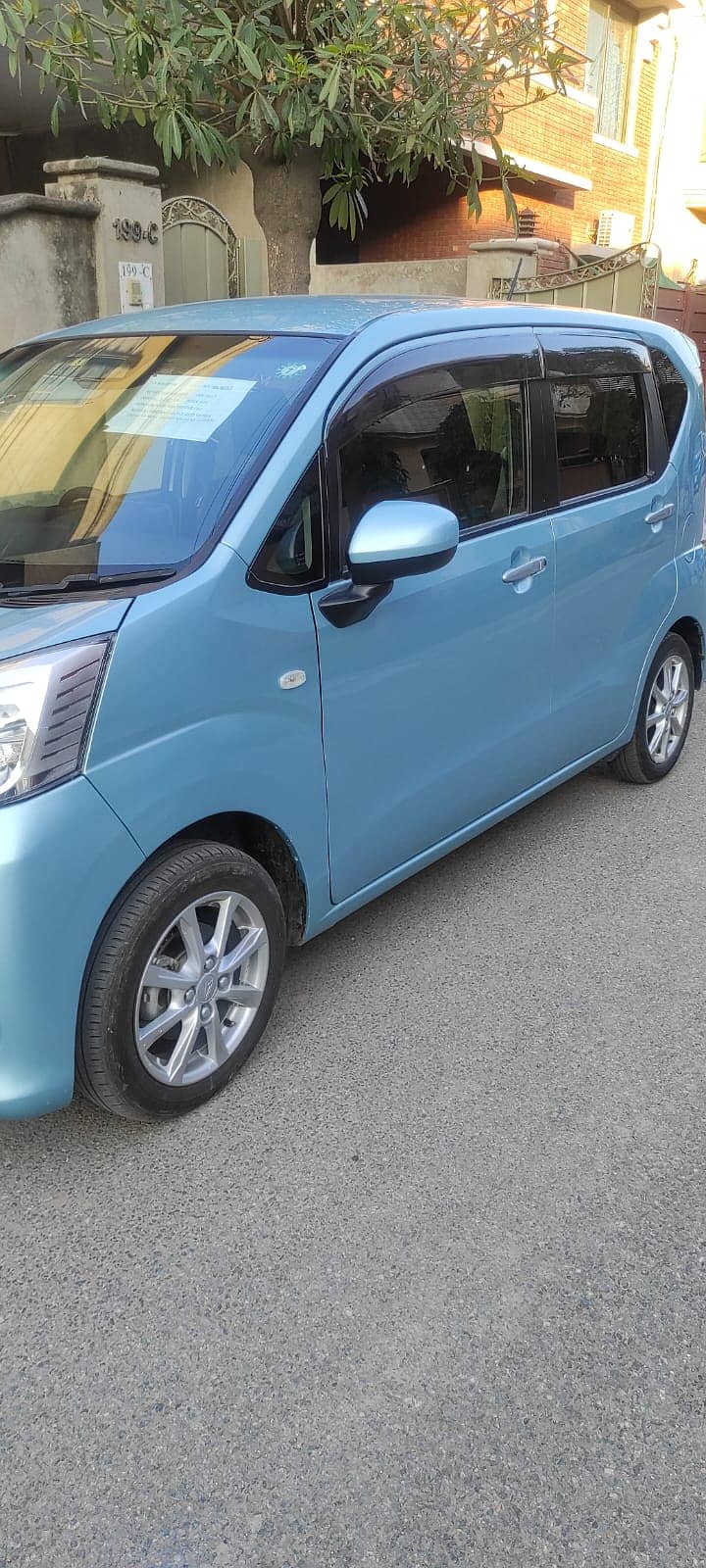 Daihatsu Move 2023 17