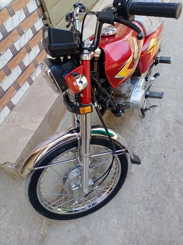 Honda 125 2021/22 4