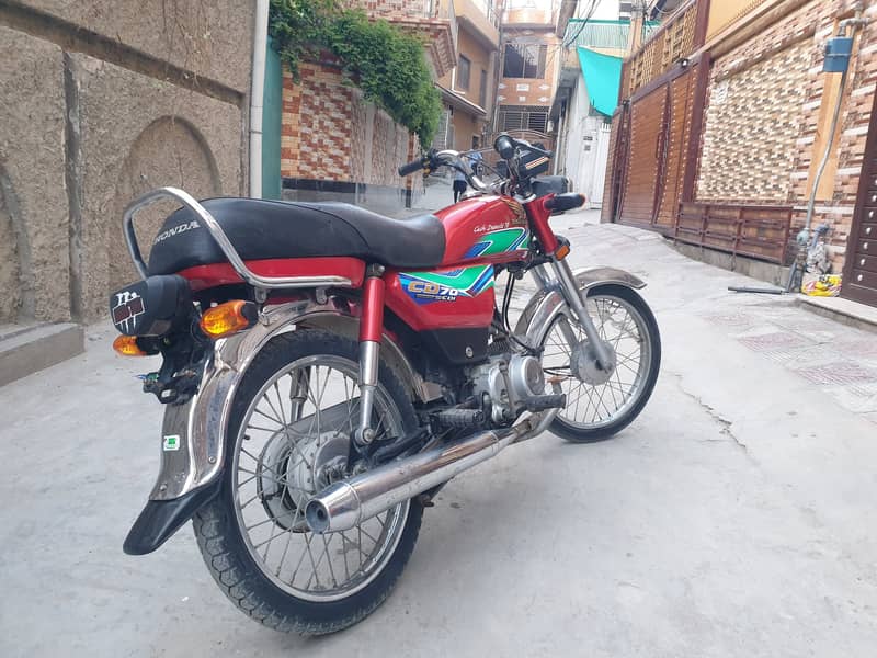 Honda CD 70 2018 3