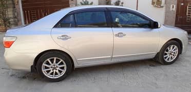 Toyota Premio X