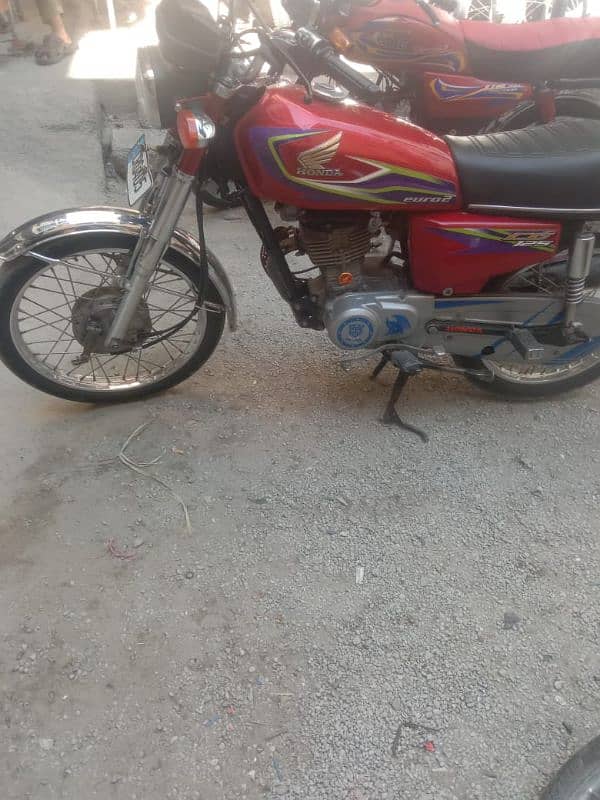 Honda CD 125 17 model 0